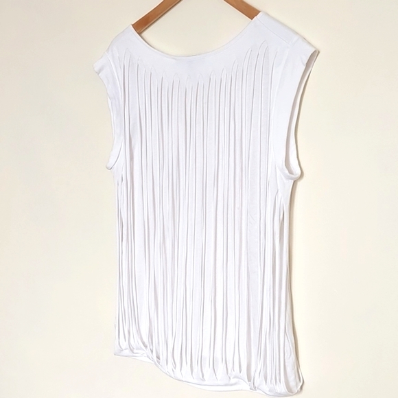 BCBGMAXAZRIA fringe white top - Picture 9 of 15